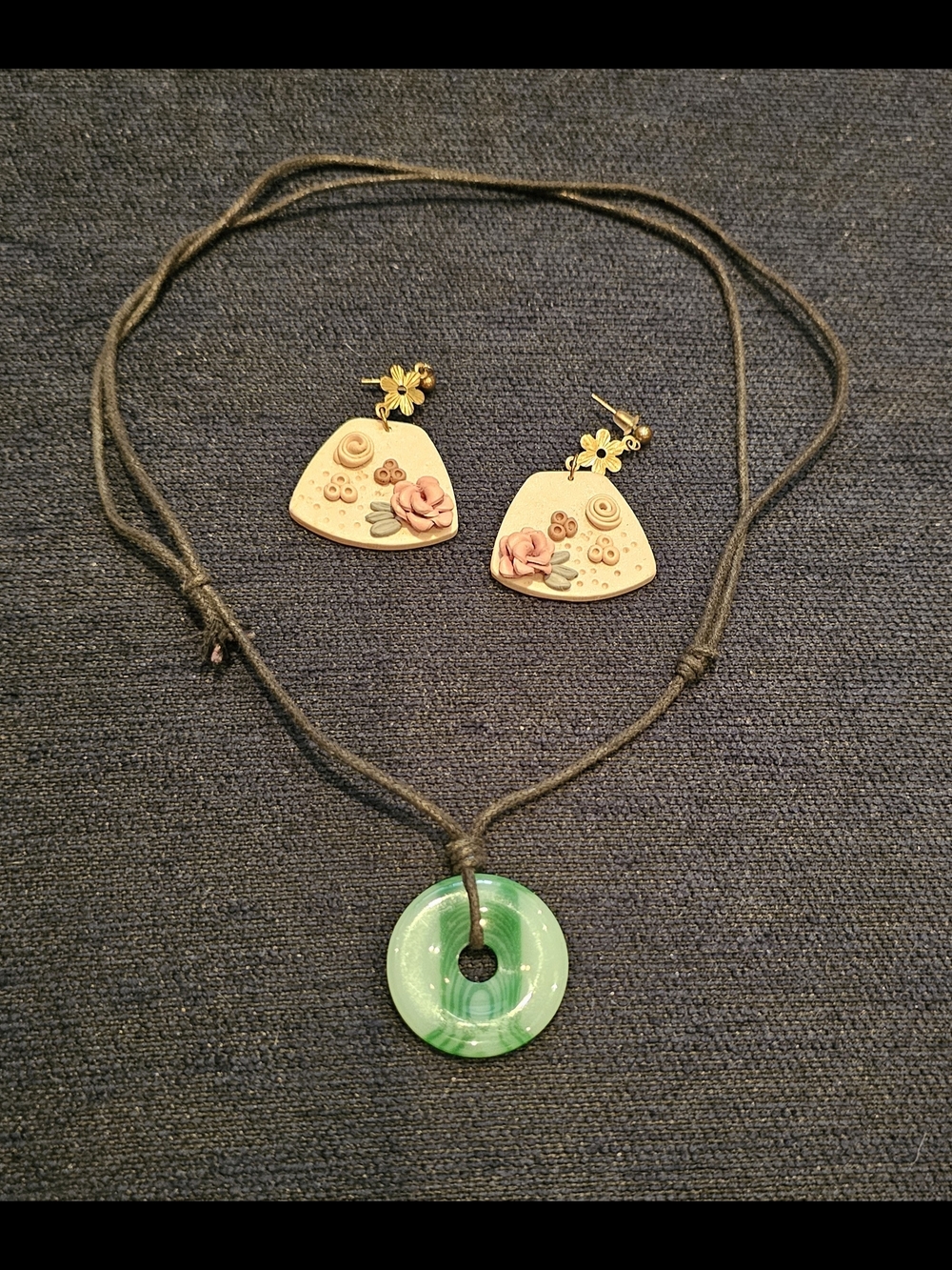 FREE Necklace & Earrings With Purchase